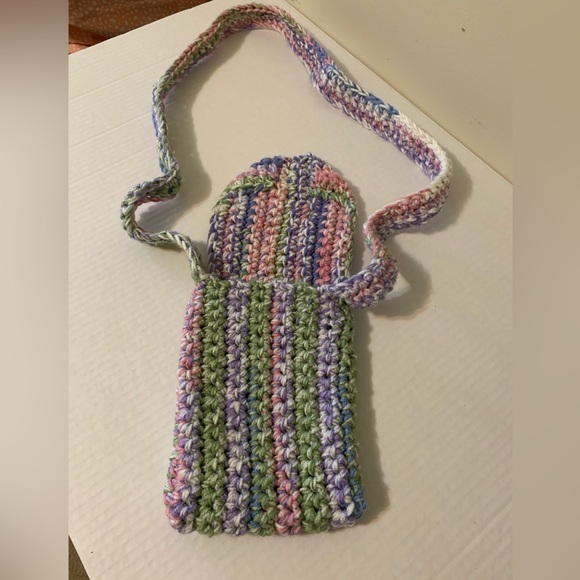 Phone Crossbody Bag handmade
crochet - Picture 9 of 16